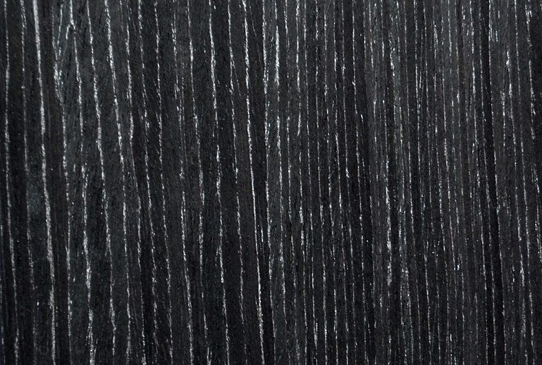 Фасад из плиты шпонированный Fine Line, 19 мм, матовый закрытопористый, 1 ст, цвет Дуб NEGRO